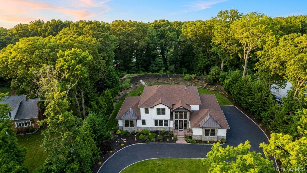 21 Arista Drive
