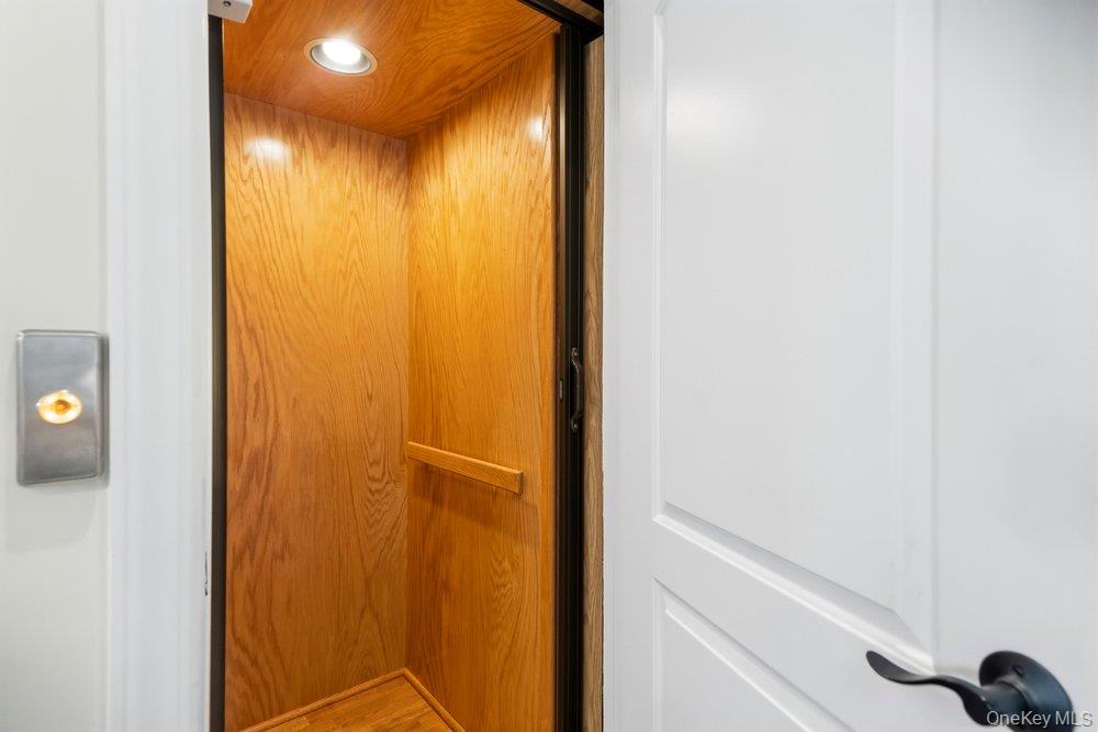 174 Halley Drive