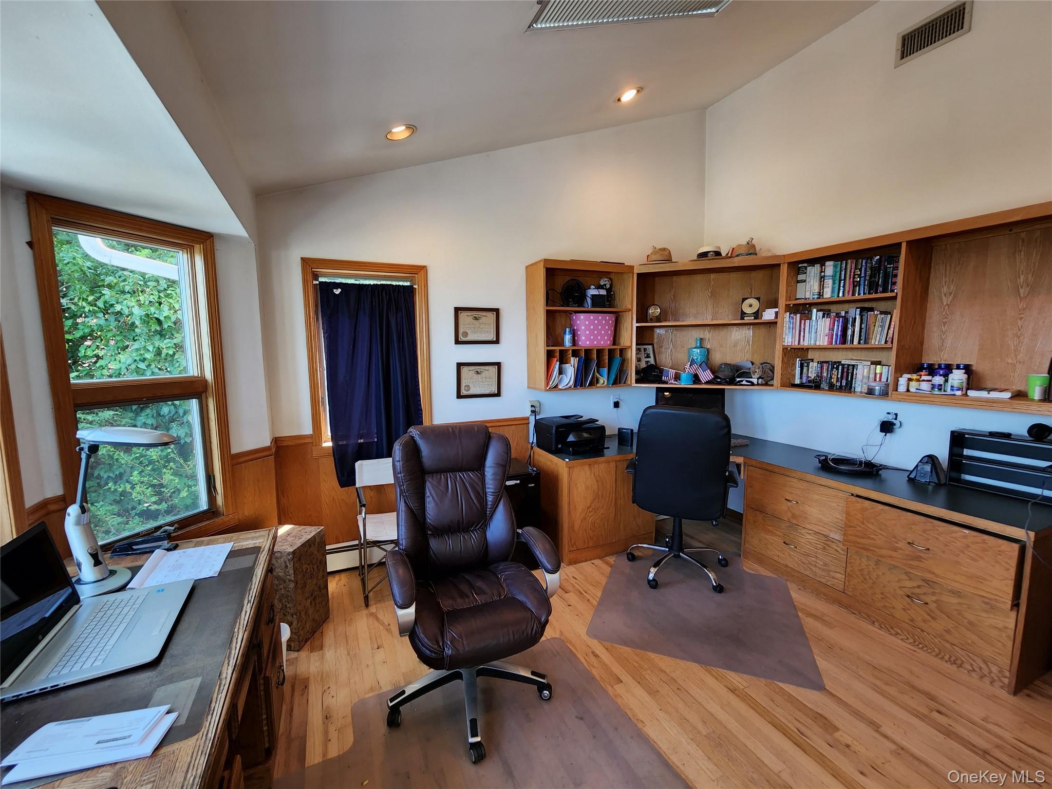 7 Riverhead Road