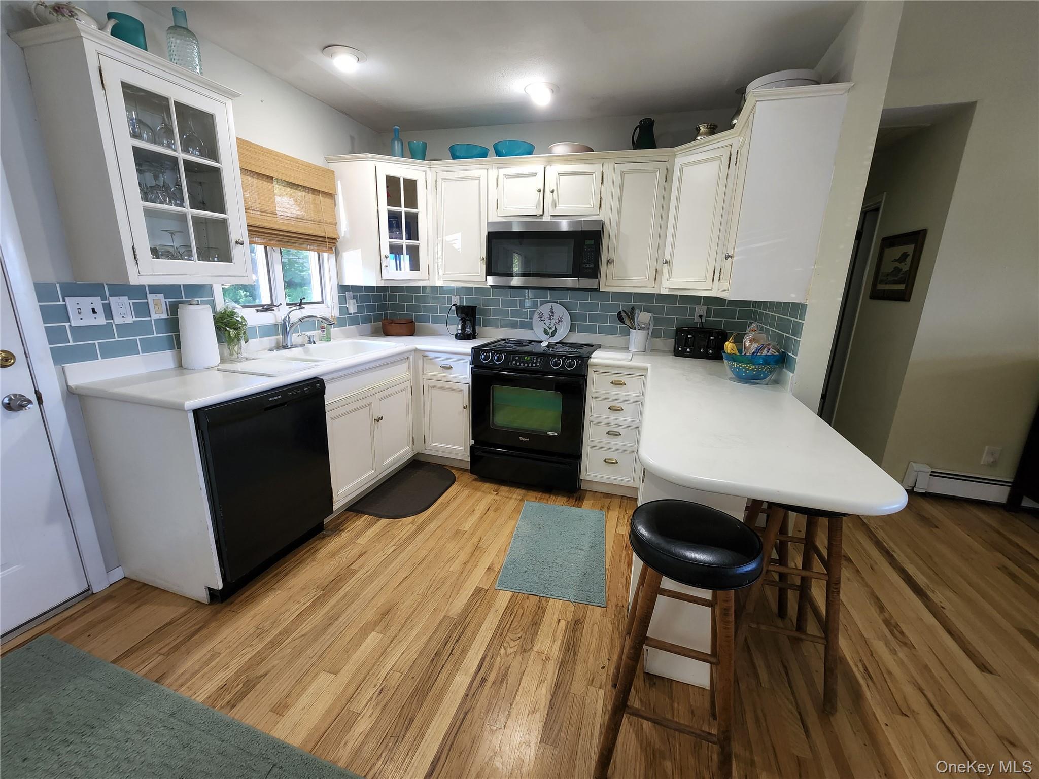 7 Riverhead Road