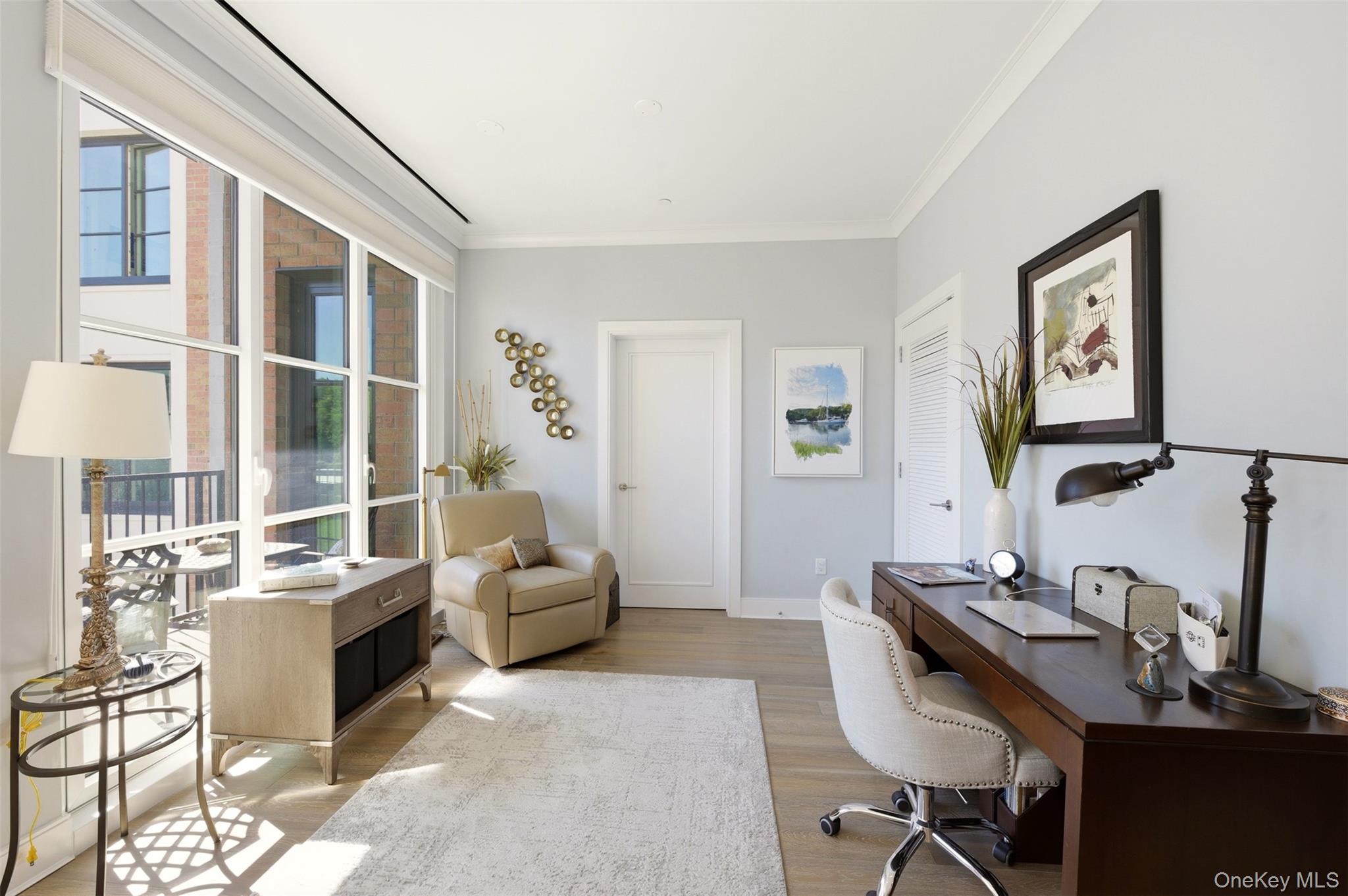 100 Garvies Point Road Unit: 1212