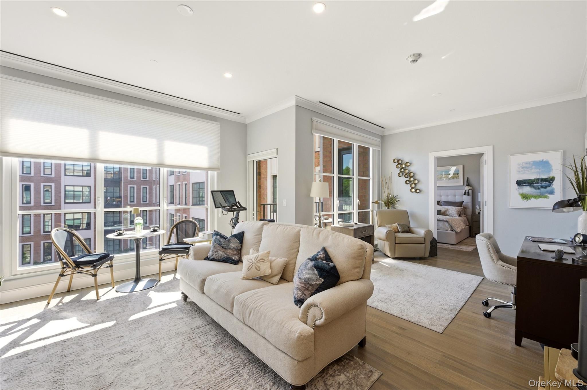100 Garvies Point Road Unit: 1212