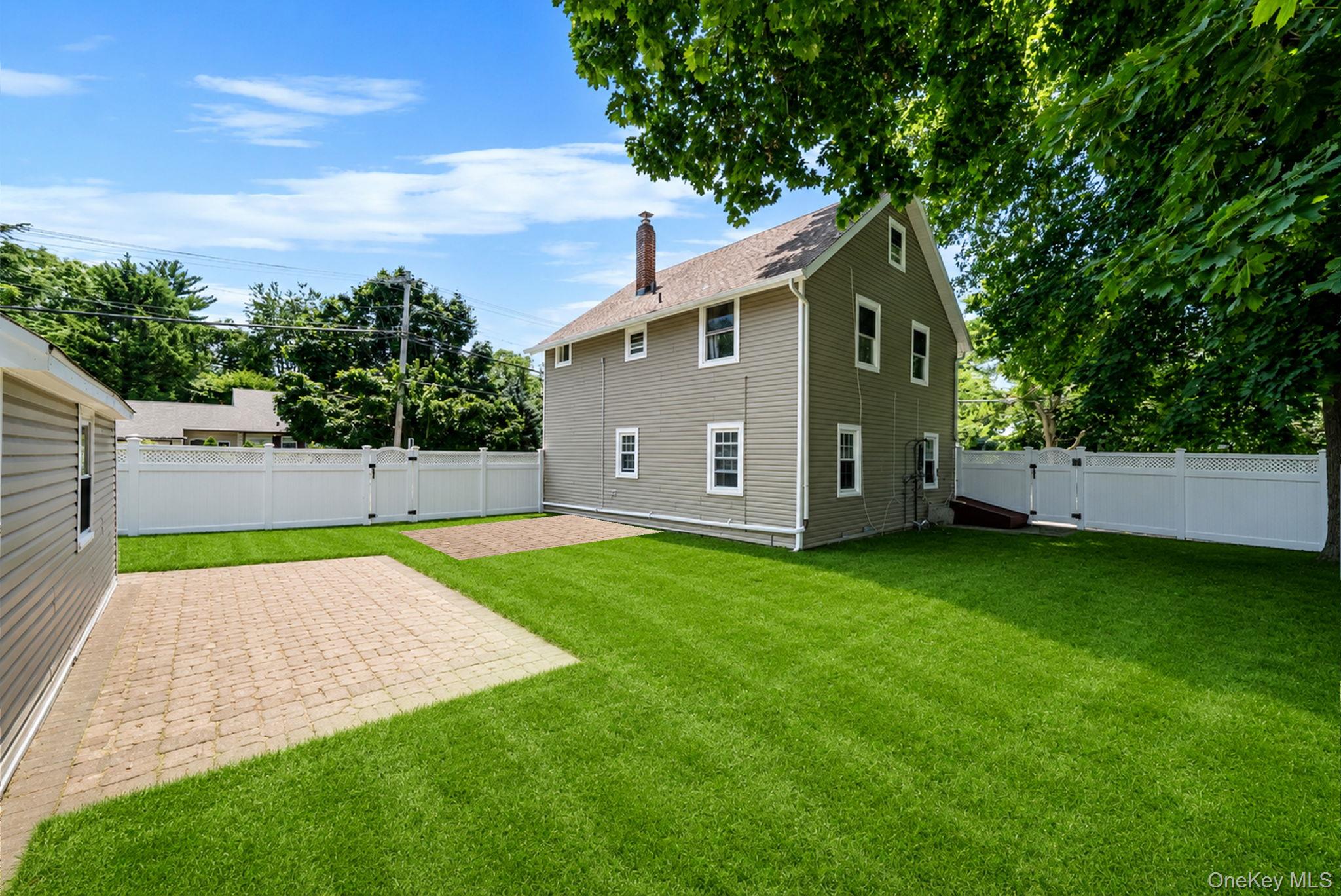22 Locust Avenue