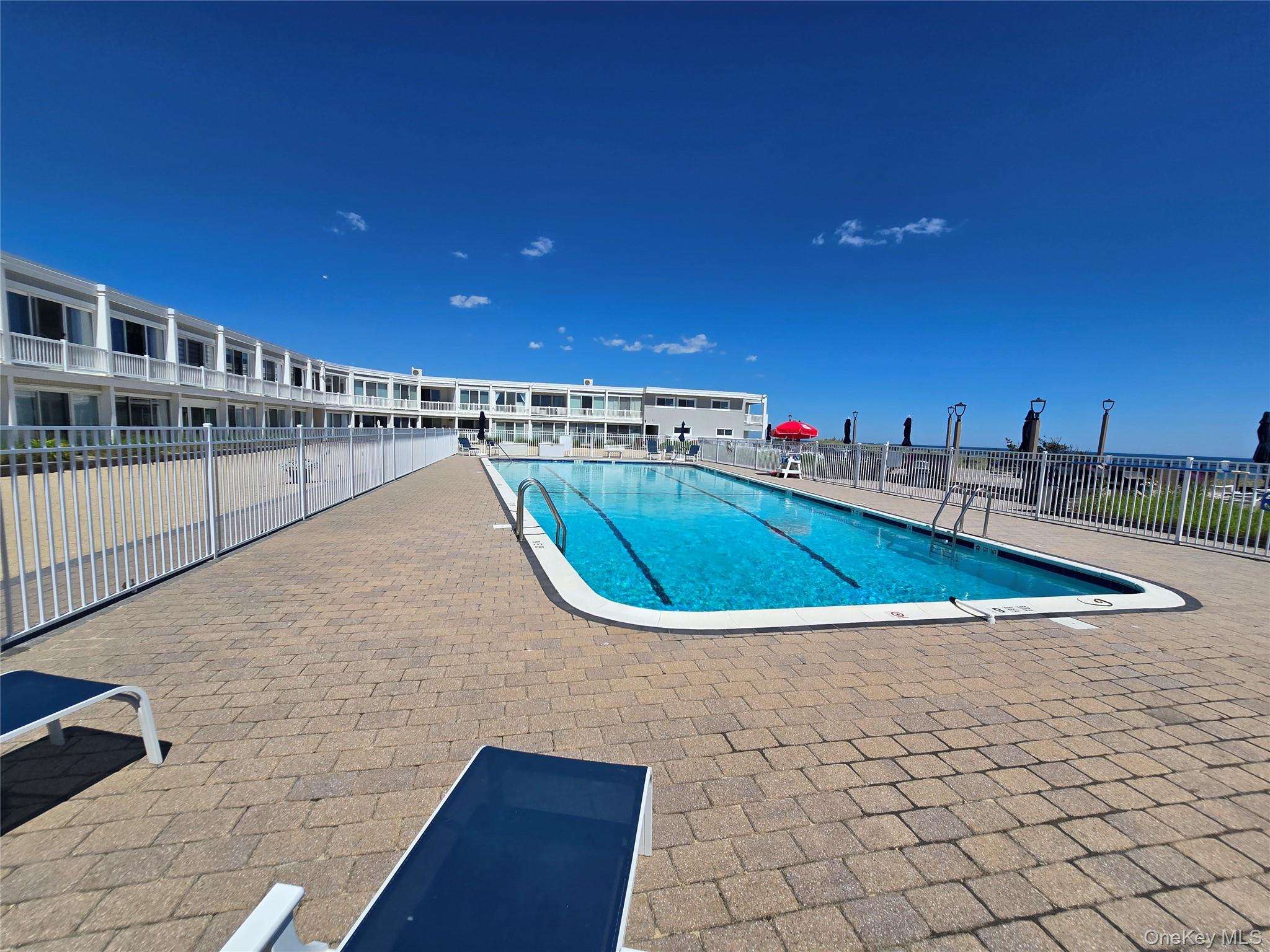 585 Dune Road Unit: L10
