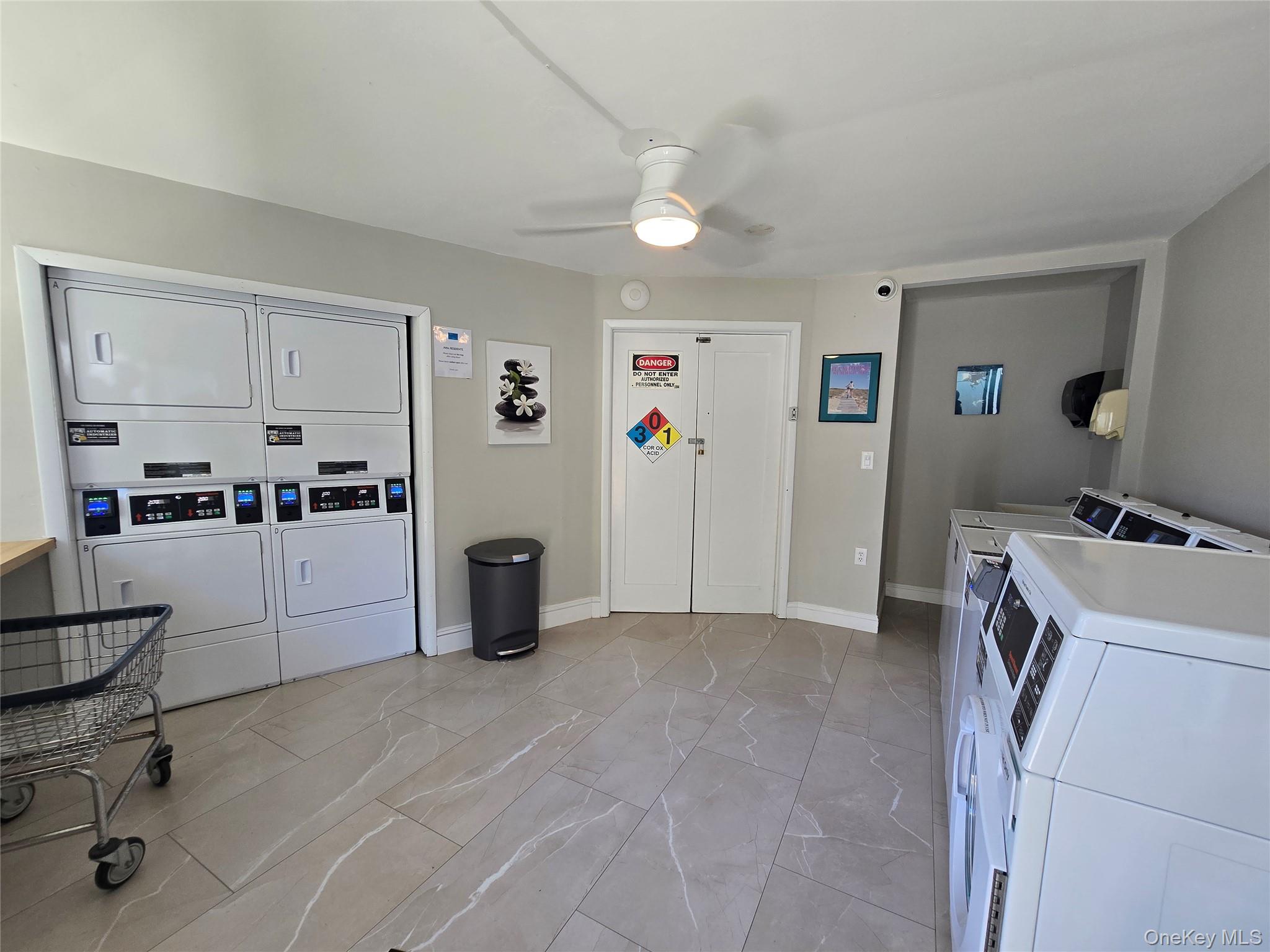 585 Dune Road Unit: L10