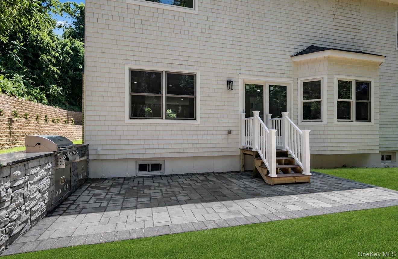 41 Cove Road
