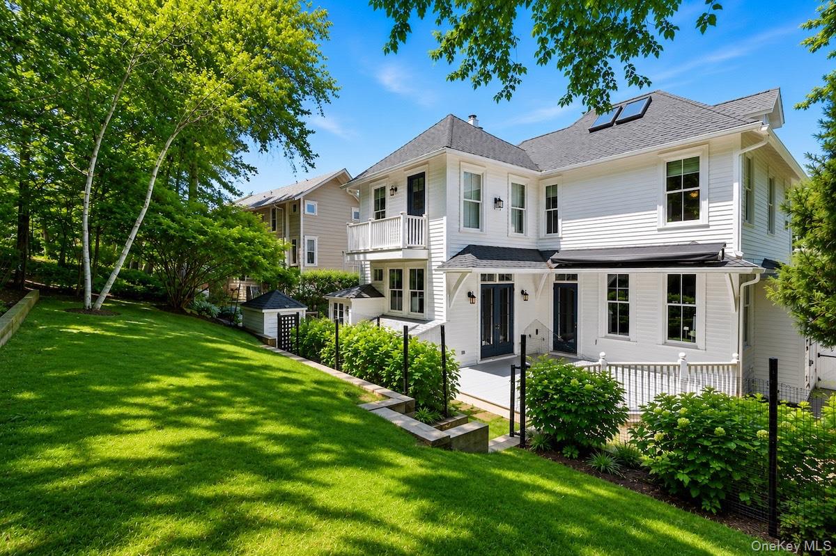 11 Prospect Avenue