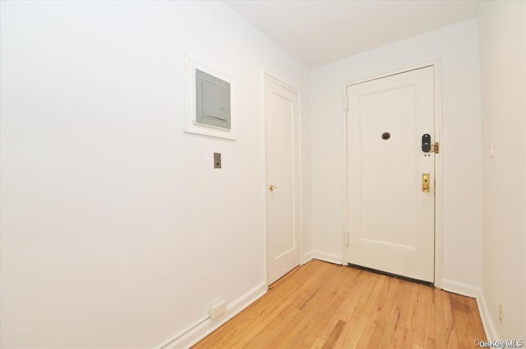 1 MAPLE Drive Unit: 2-J
