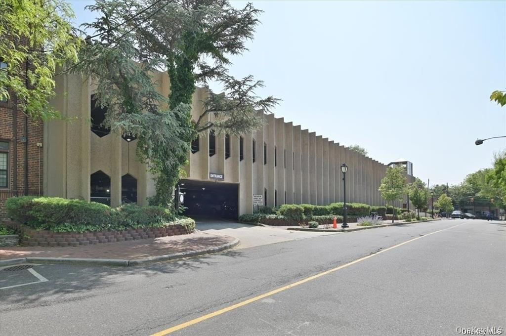 1 MAPLE Drive Unit: 2-J