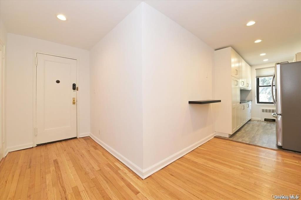 1 MAPLE Drive Unit: 2-J