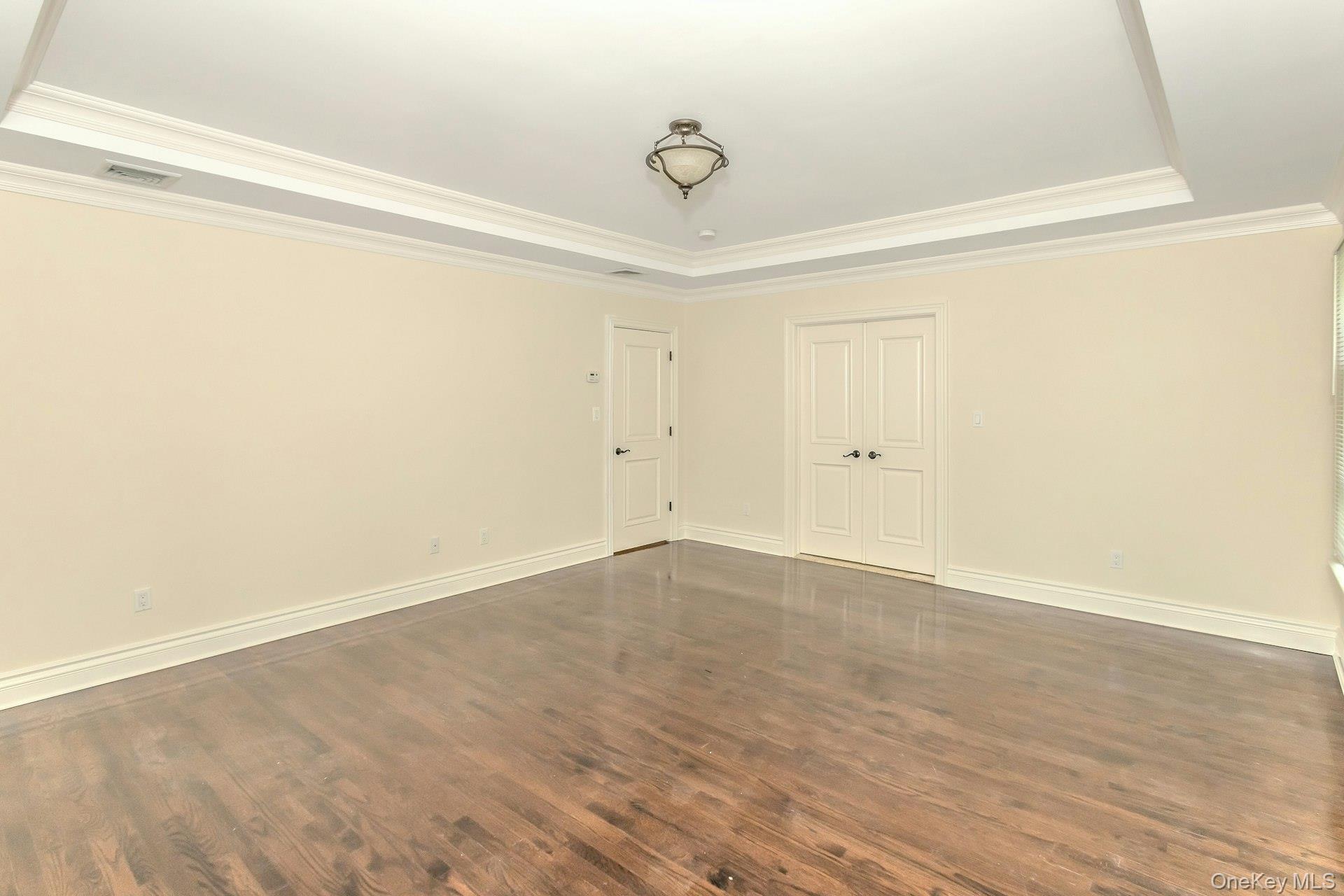 10 Laurel Cove Road