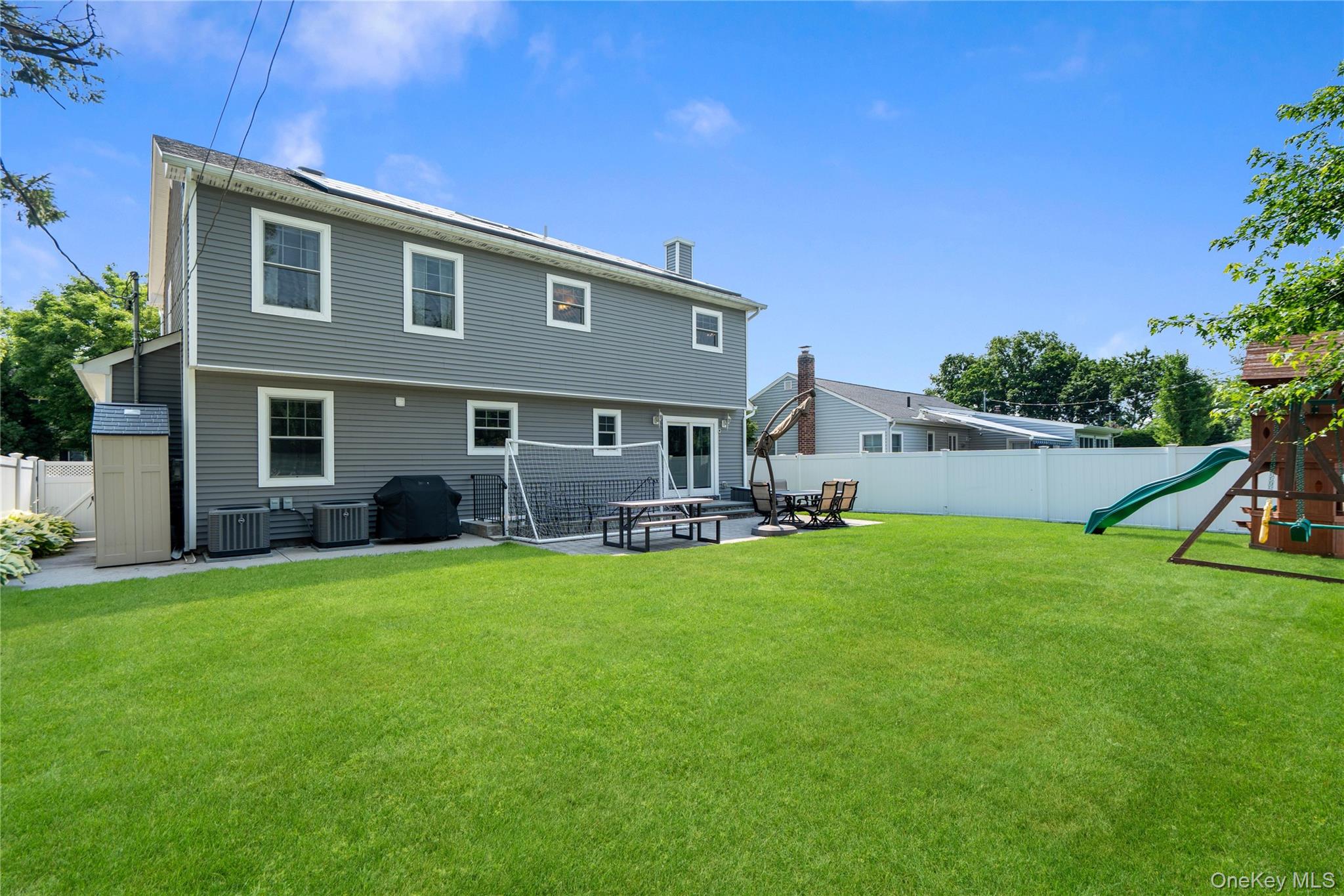 17 Woodwaye Road
