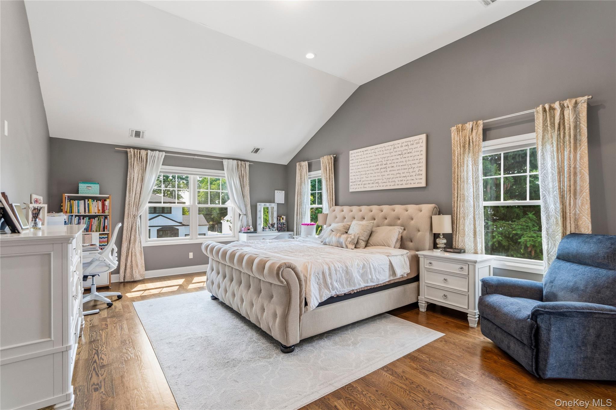 17 Woodwaye Road