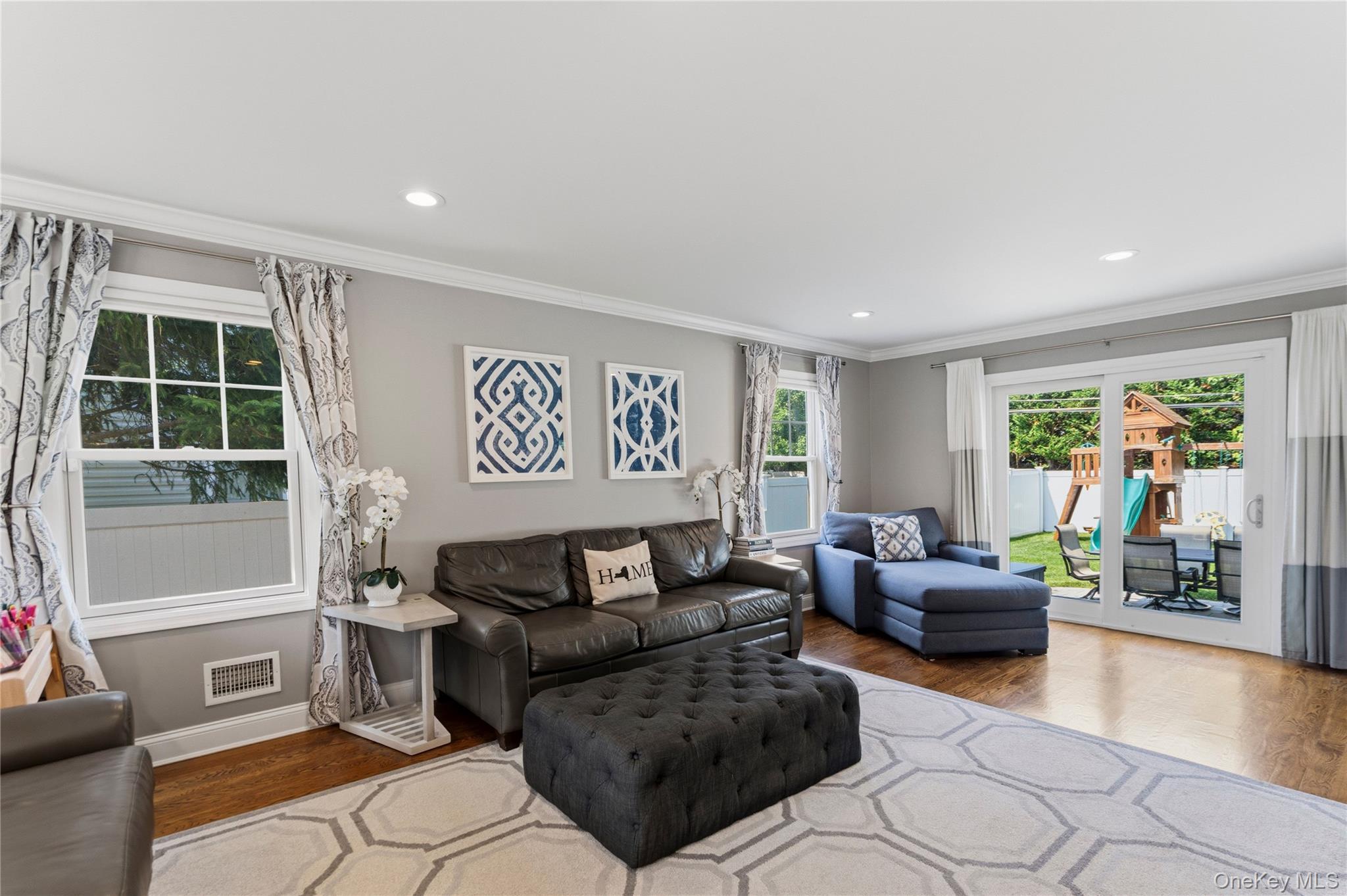 17 Woodwaye Road