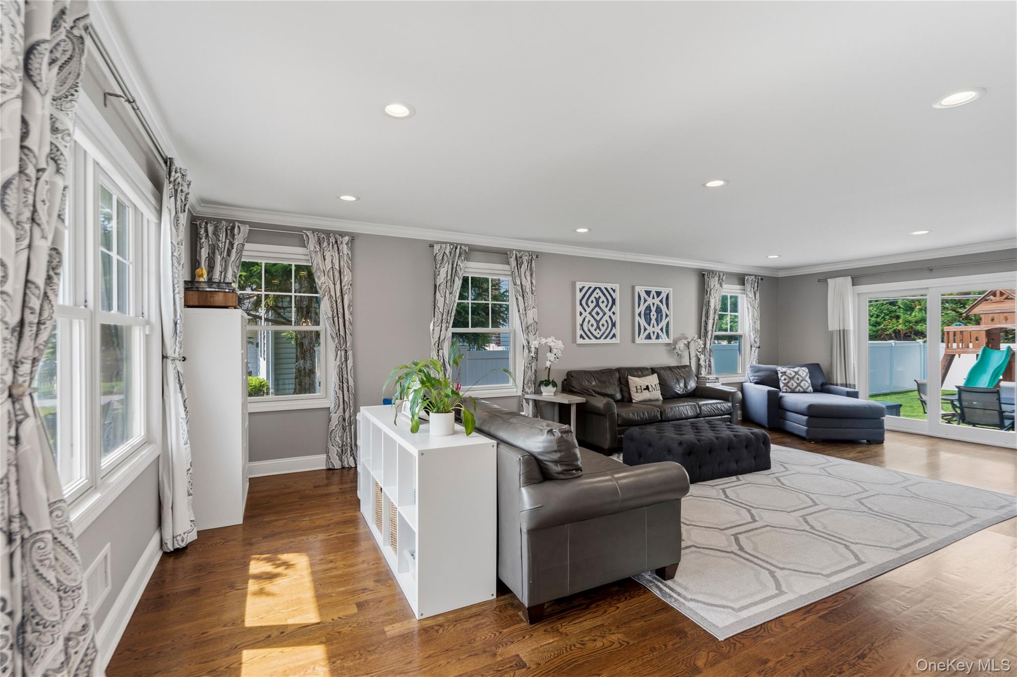 17 Woodwaye Road