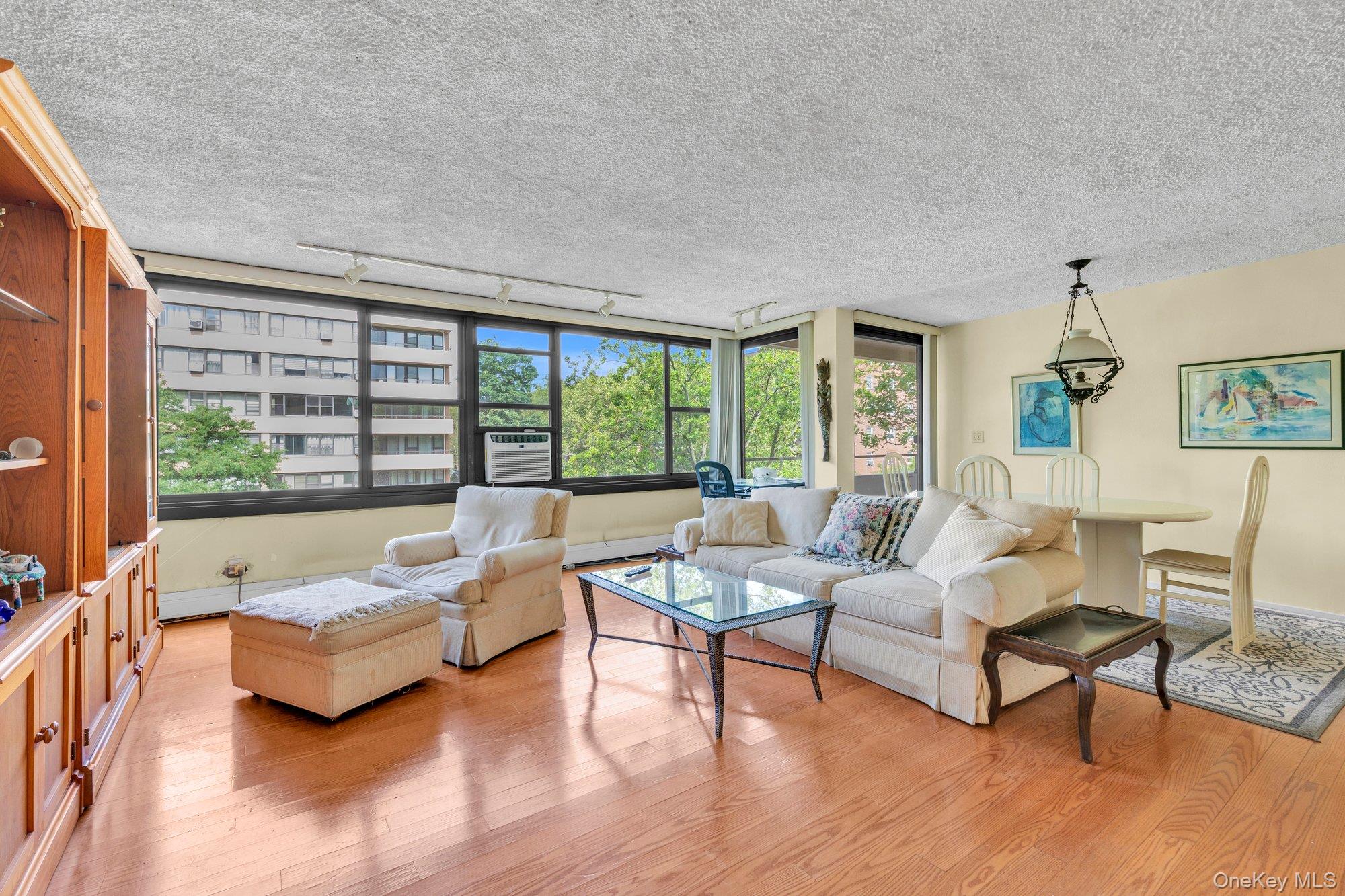 166-10 Powells Cove Boulevard Unit: 5D