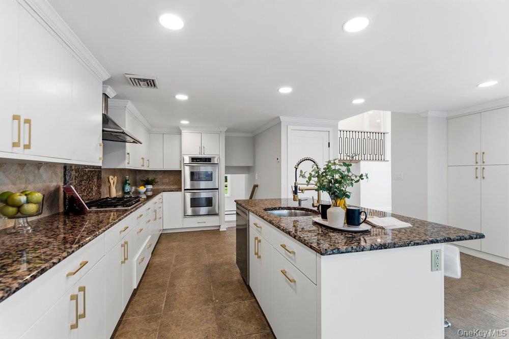 12 E Park Drive