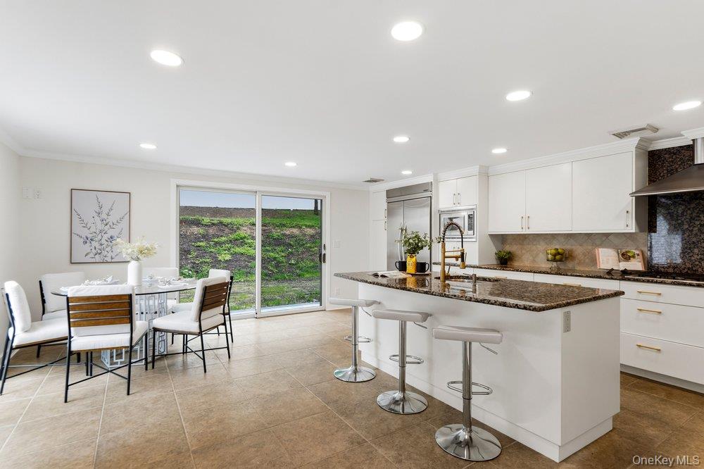 12 E Park Drive