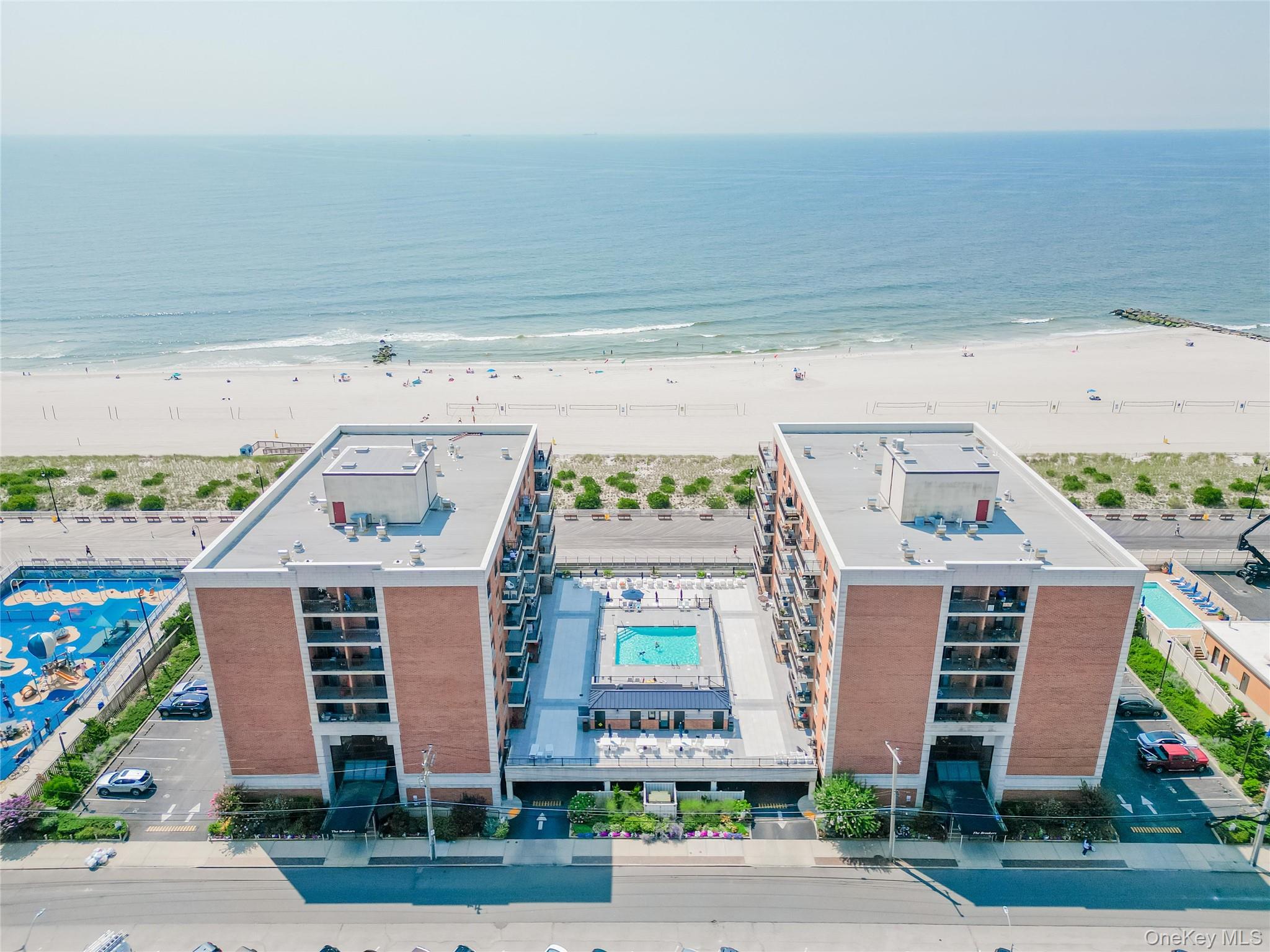 230 W Broadway Unit: 610