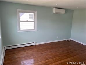 23 Jamaica Avenue