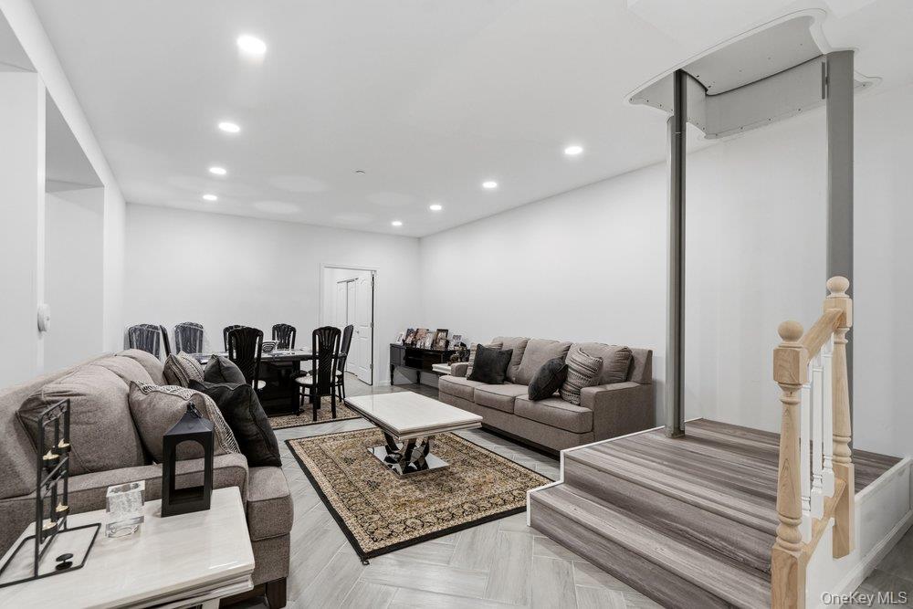 46102 NE Silver Birch Lane Unit: 574