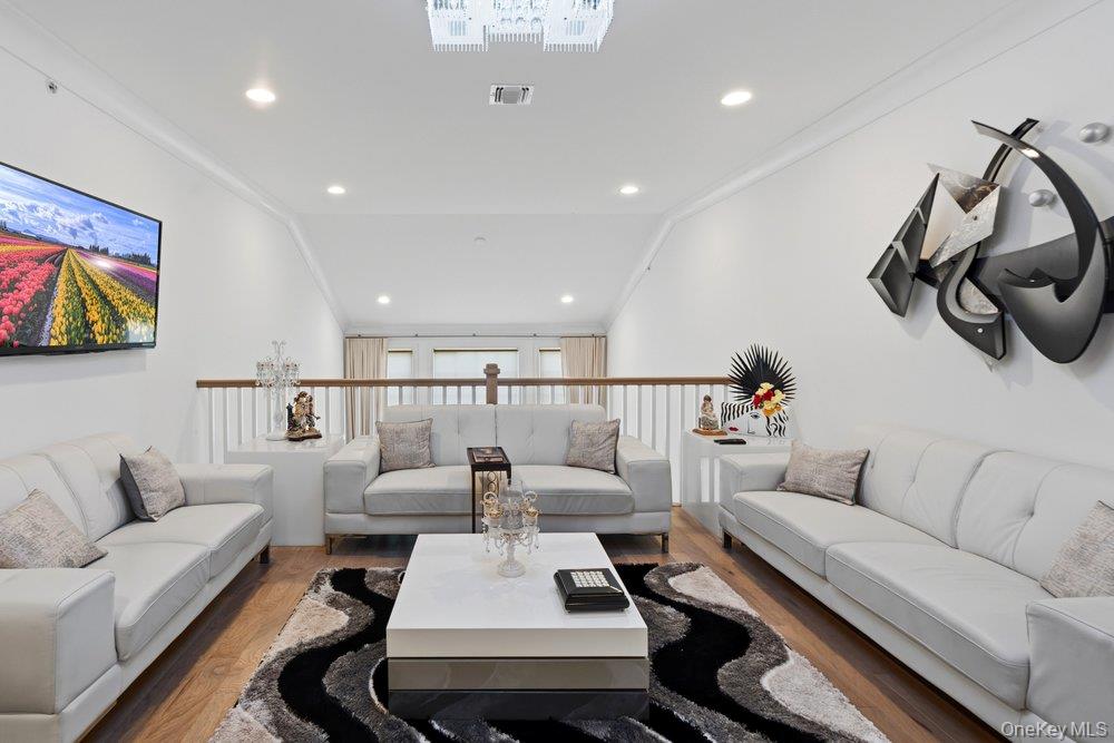 46102 NE Silver Birch Lane Unit: 574