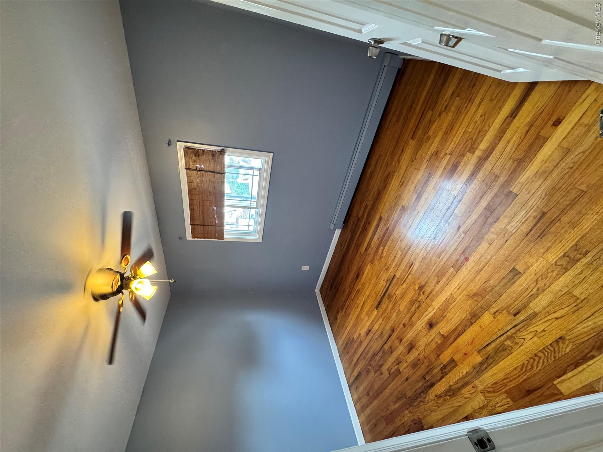 113 W Hudson Street Unit: 2