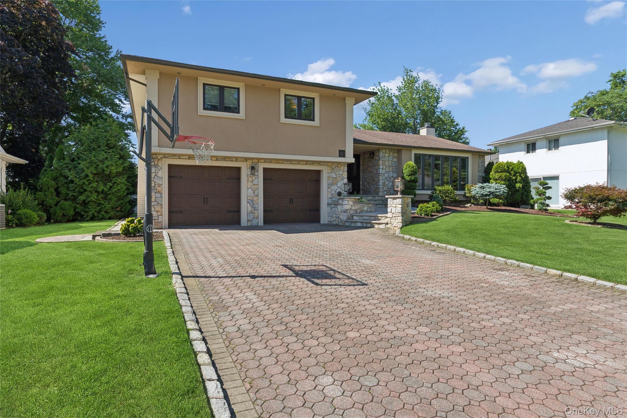51 Dogwood Road