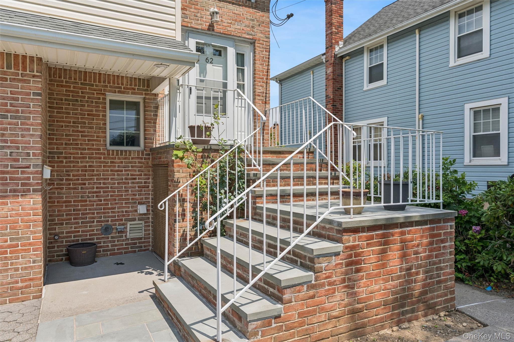 62 Crosby Avenue