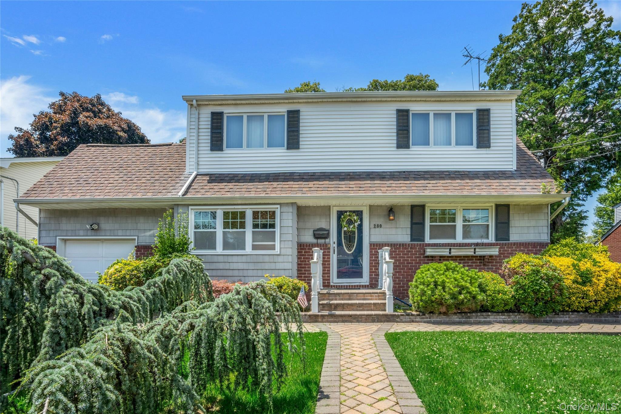 280 Van Cott Avenue