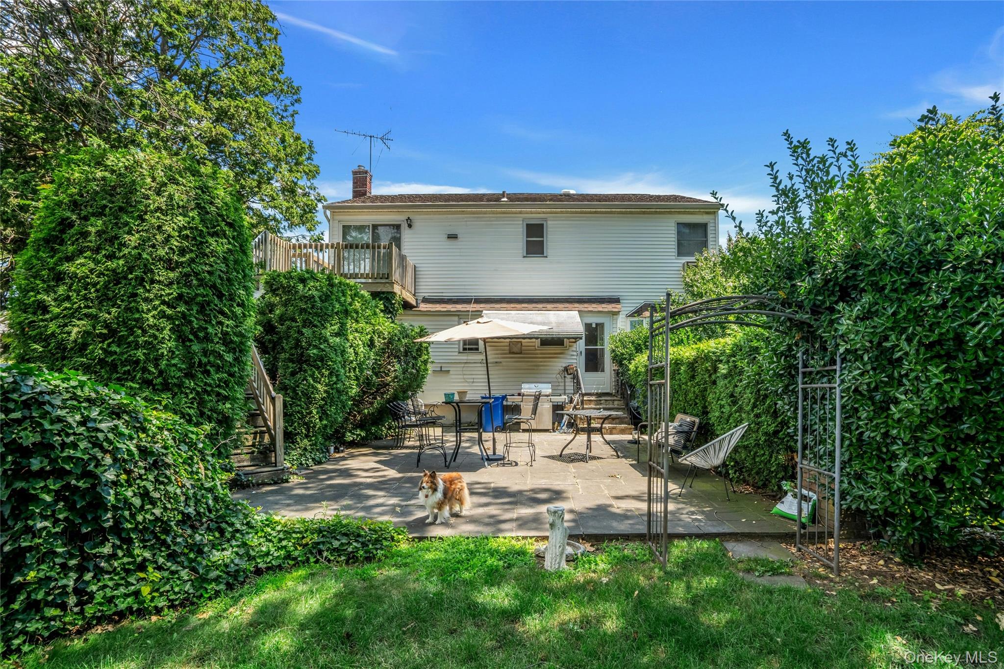 280 Van Cott Avenue
