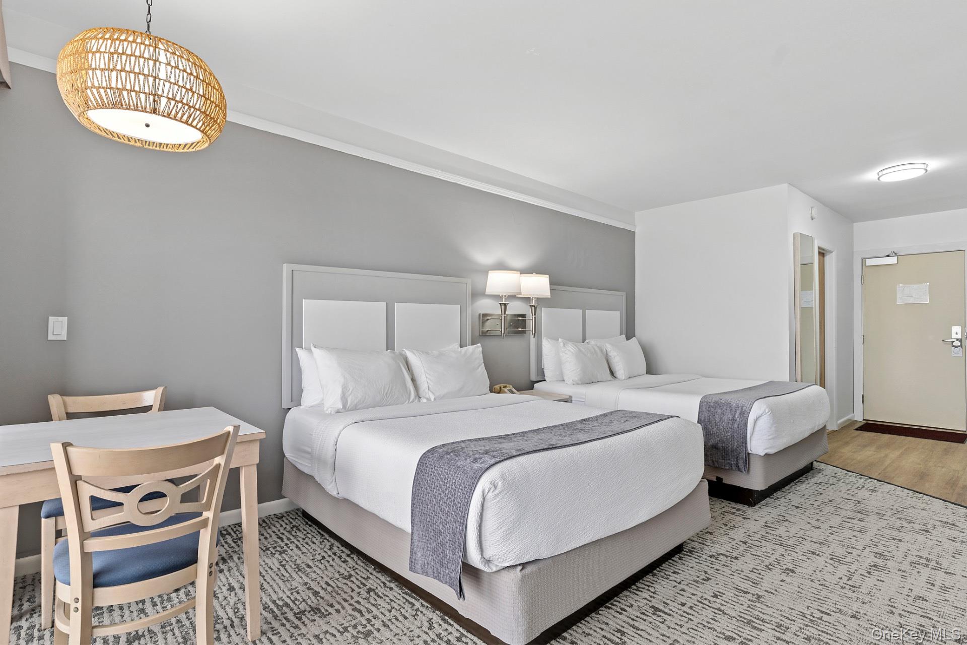 126 S Emerson Avenue Unit: 88
