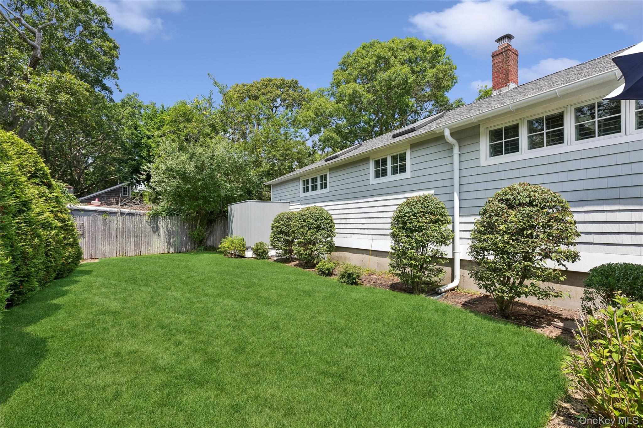 33 Bay Avenue
