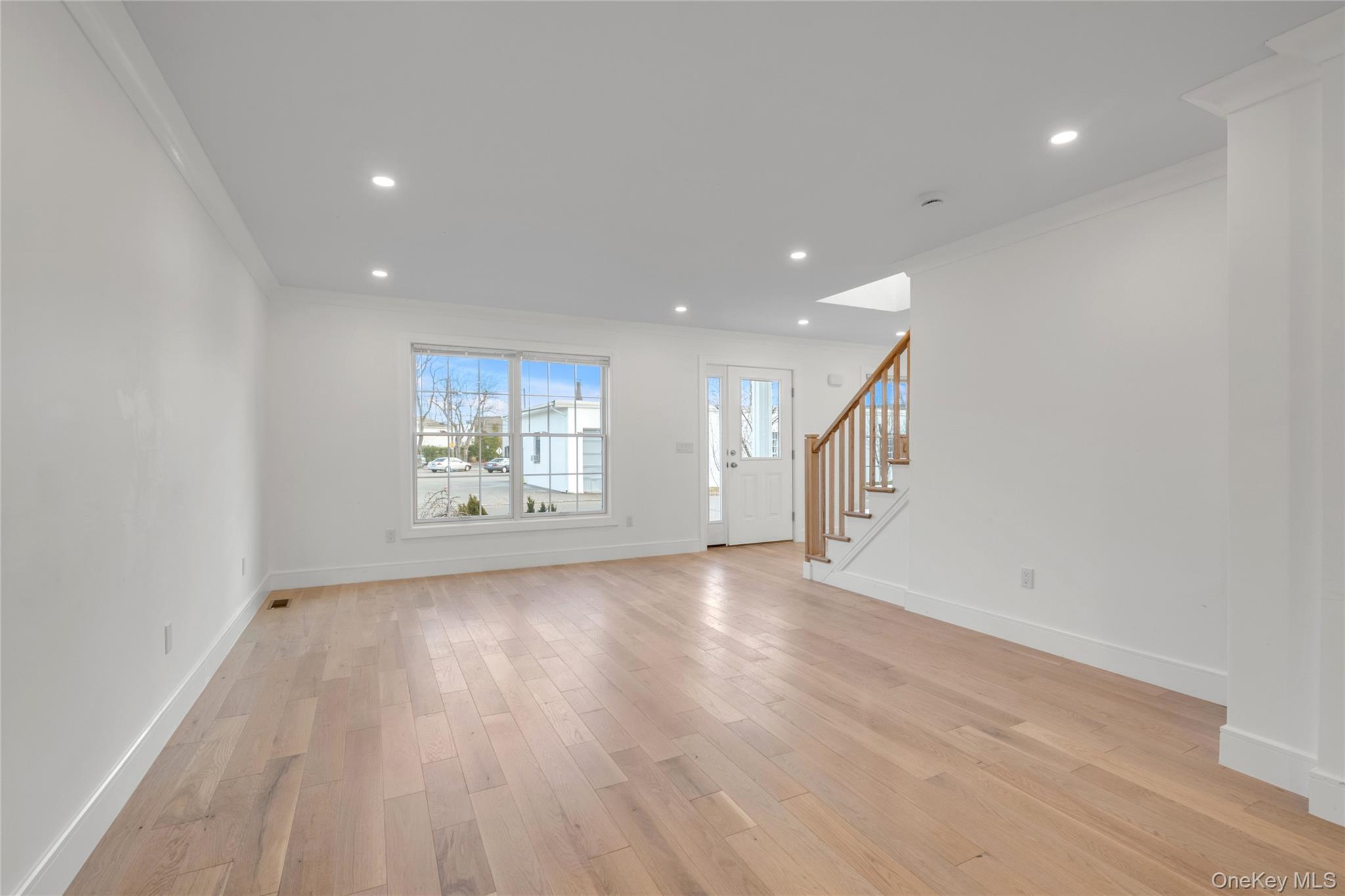 1 Manhasset