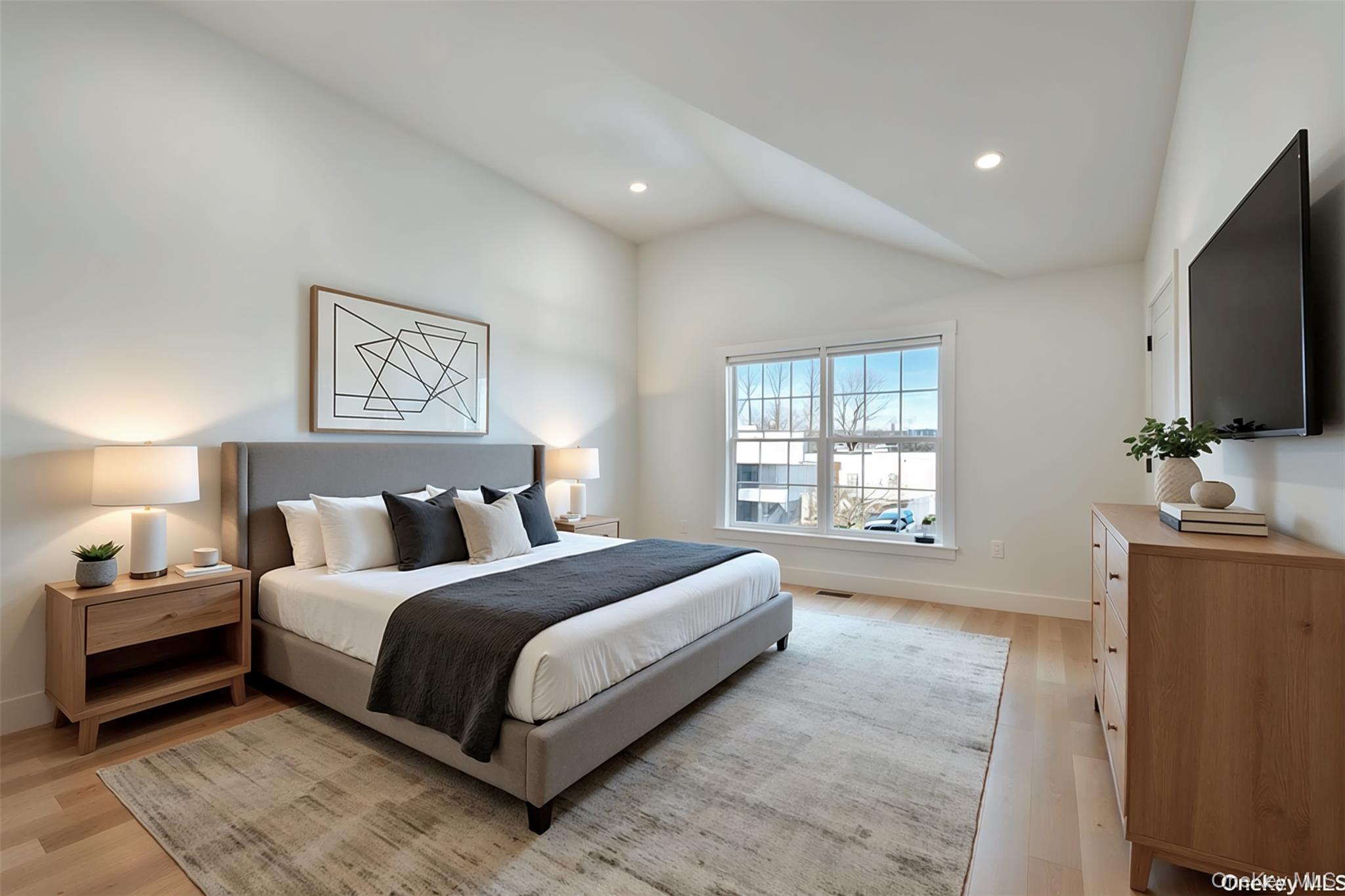 1 Manhasset