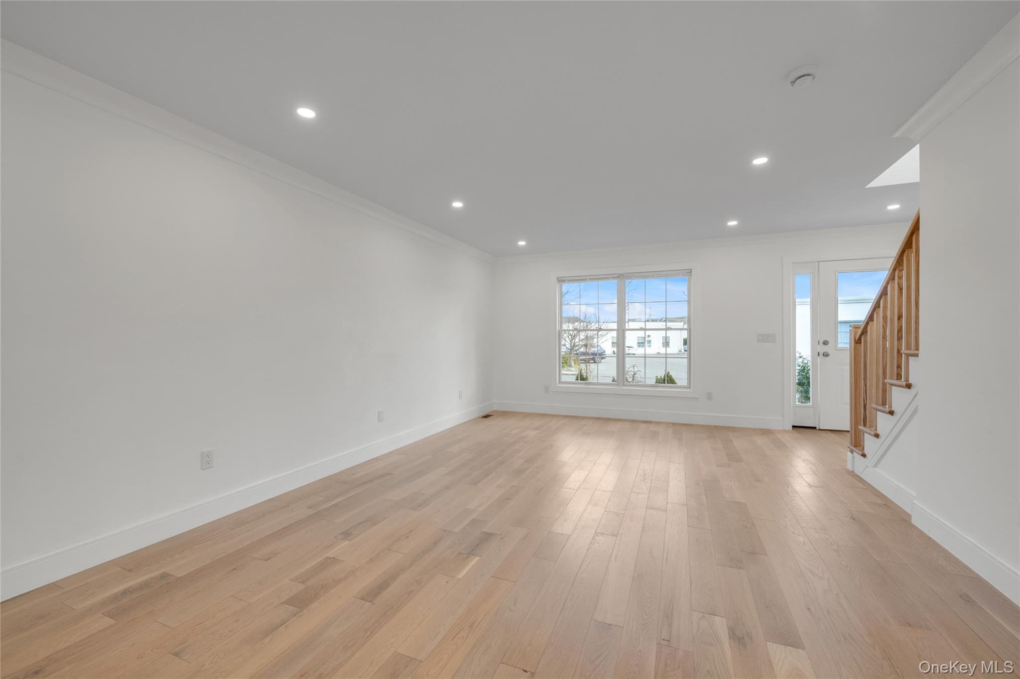 1 Manhasset