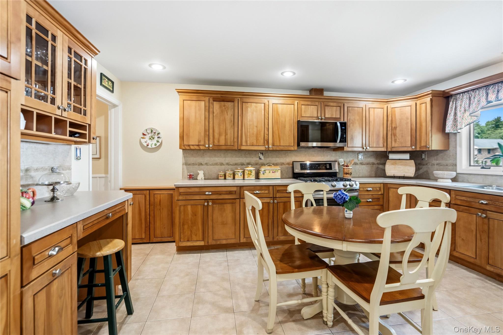 21 Circle Drive