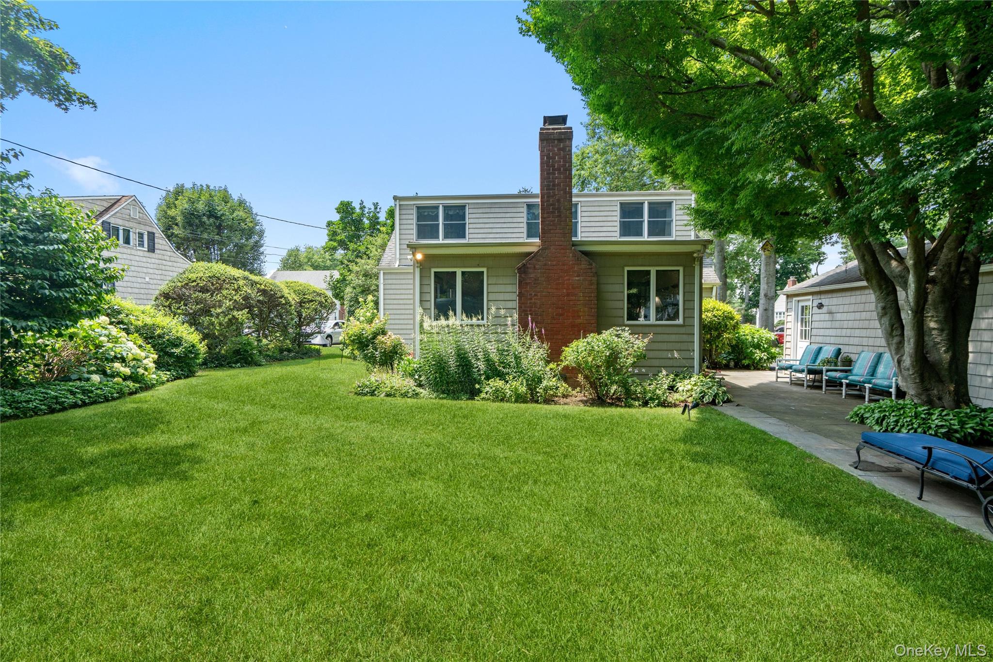 21 Circle Drive