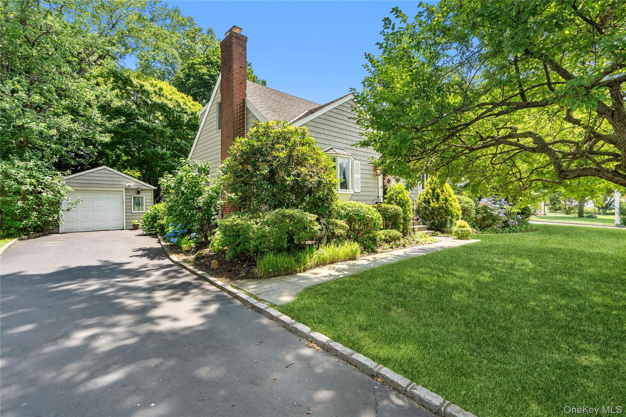 21 Circle Drive