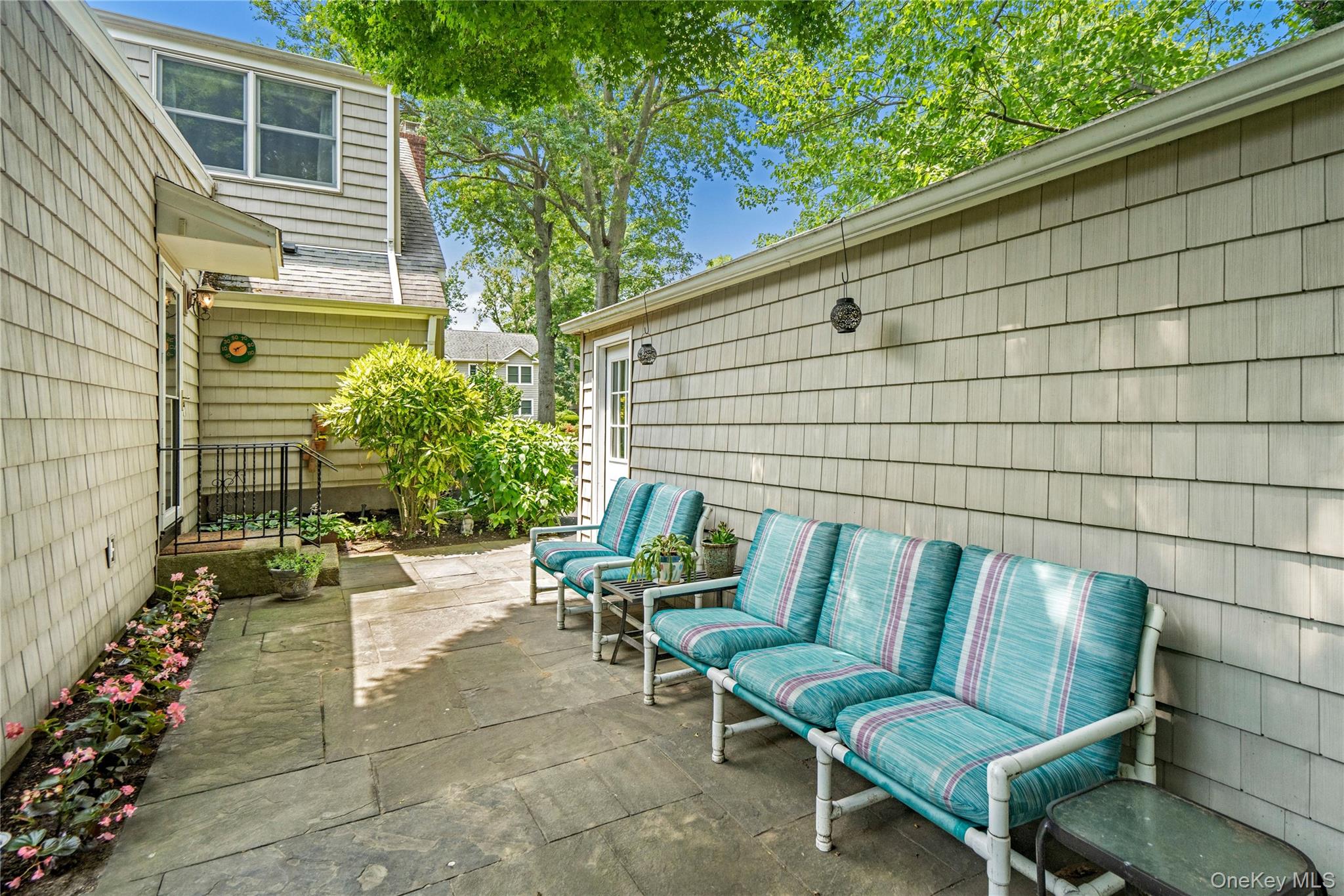 21 Circle Drive