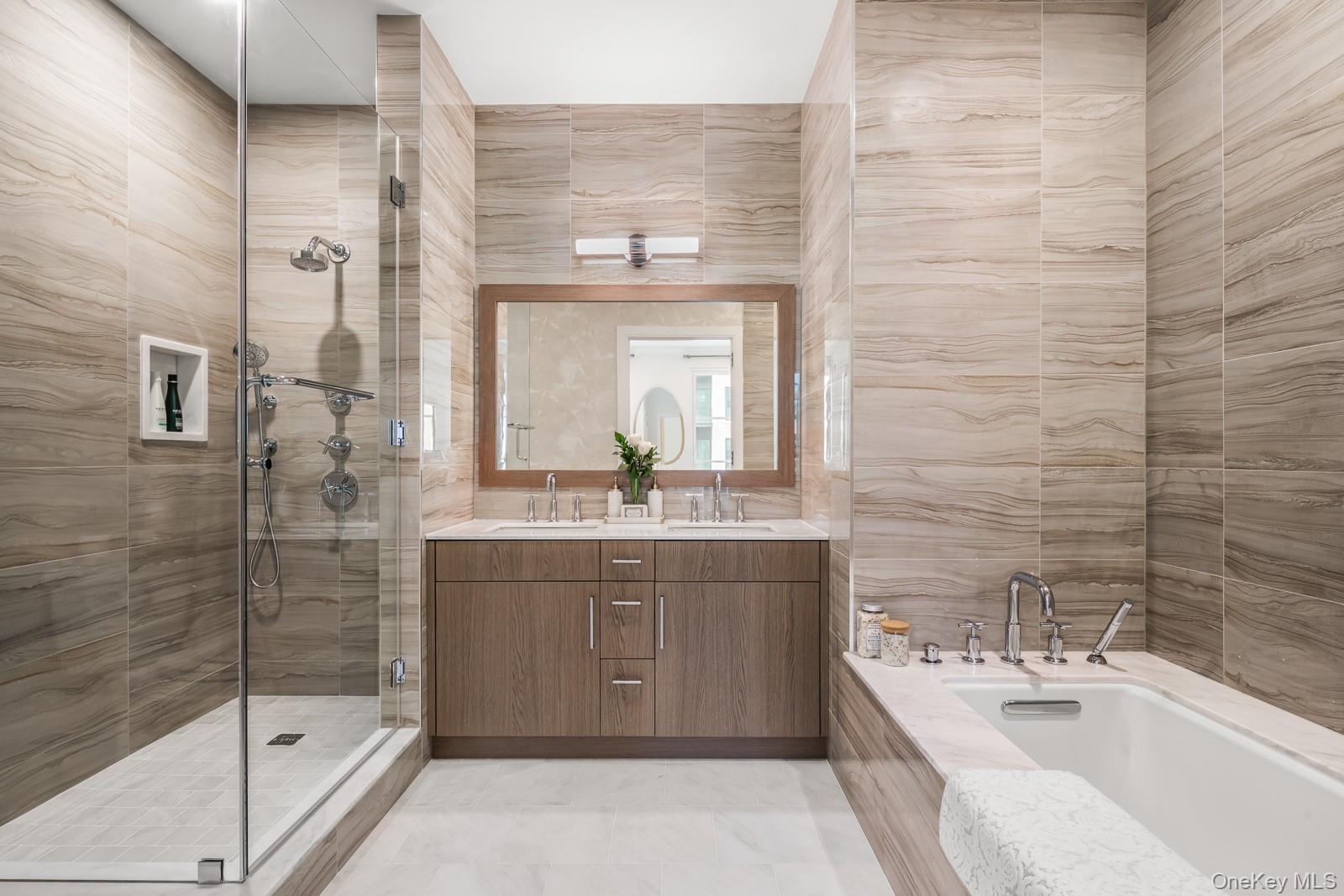 100 Garvies Point Road Unit: 1102