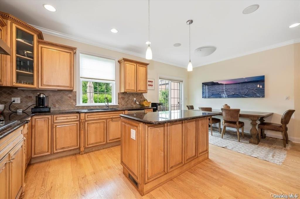 15 W Penn Street