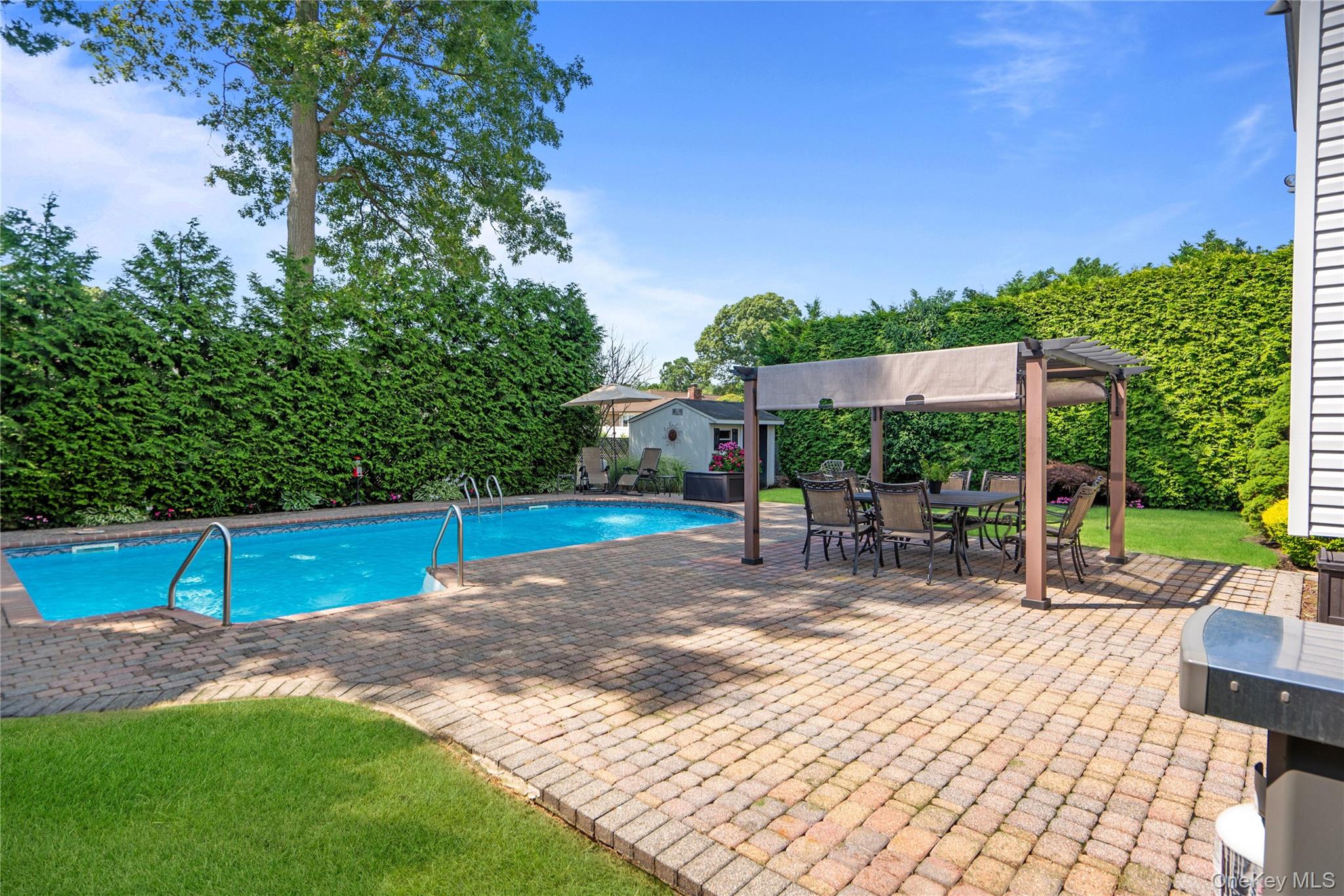 12 Empress Pines Drive