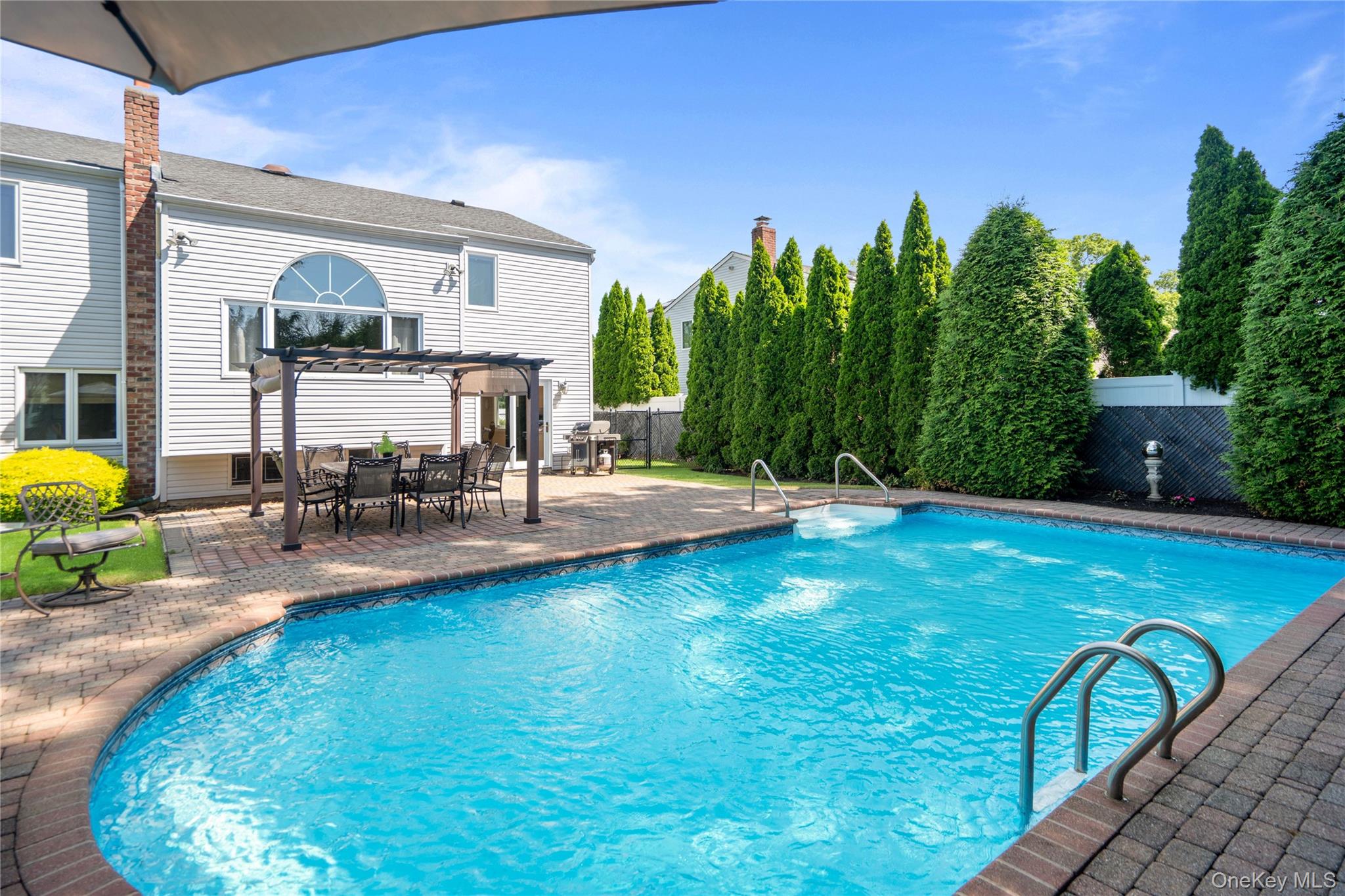 12 Empress Pines Drive