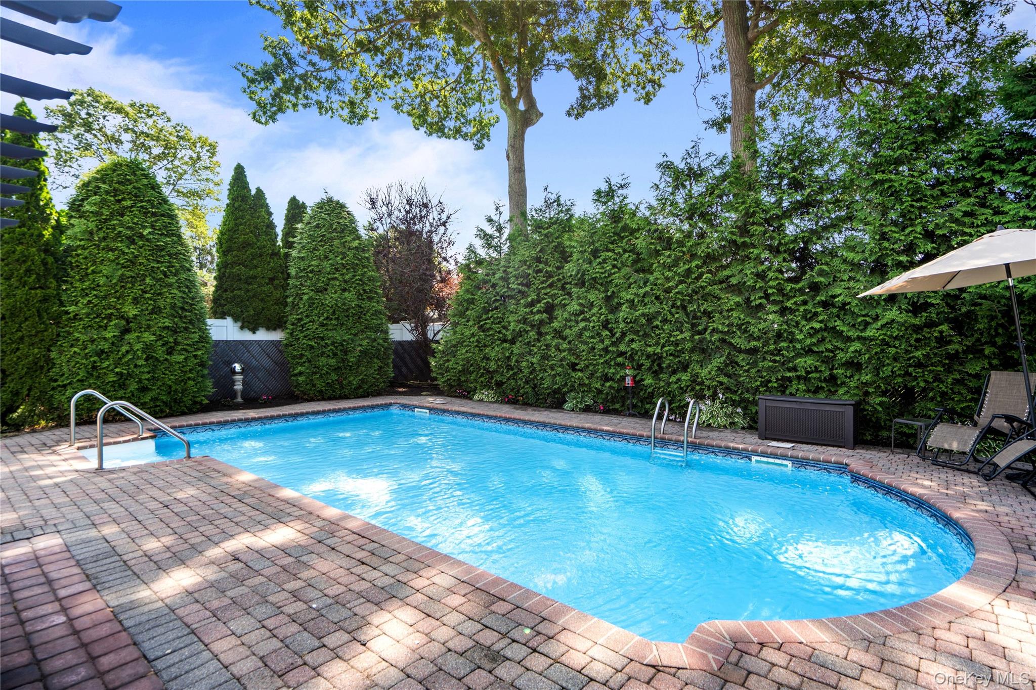 12 Empress Pines Drive