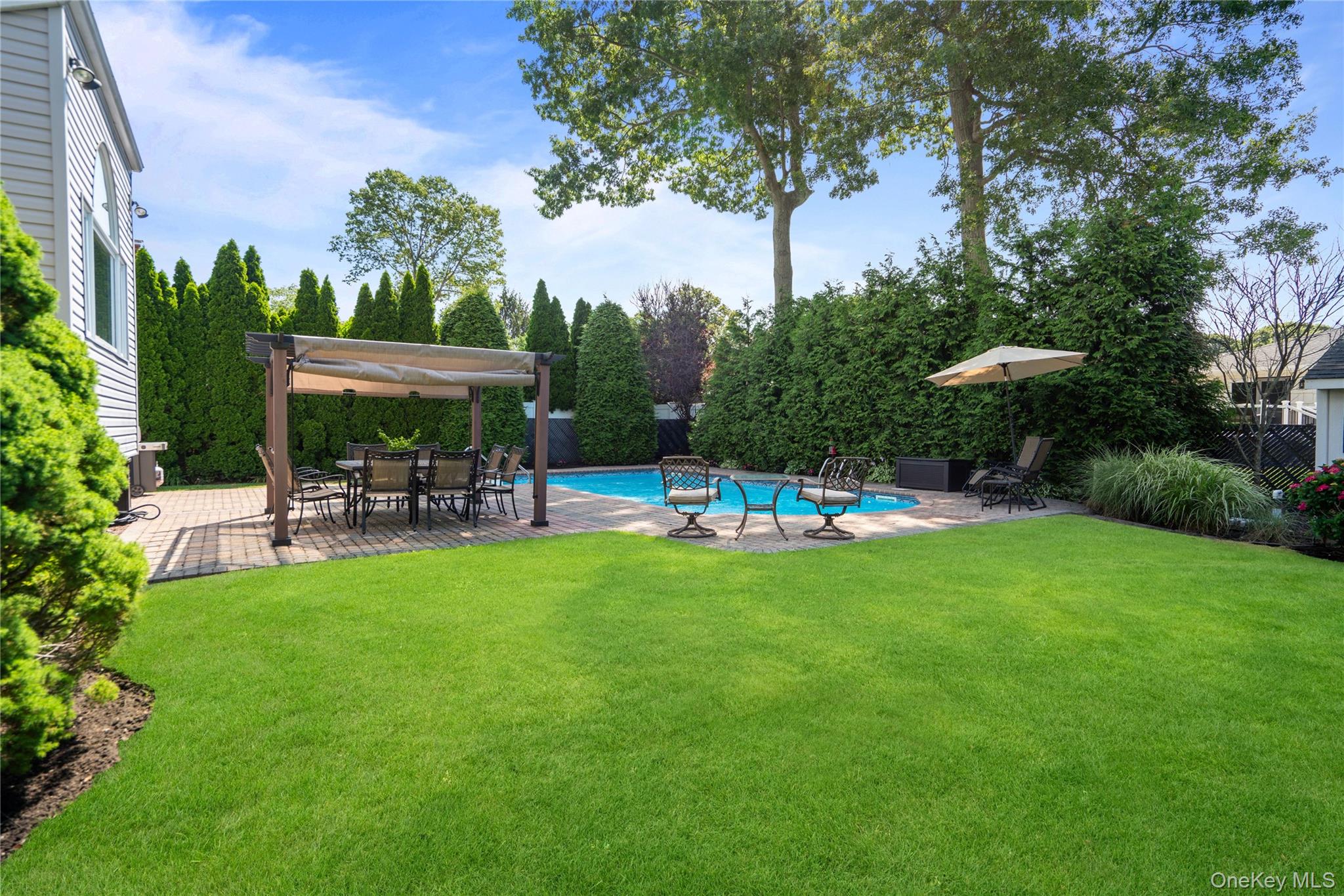 12 Empress Pines Drive