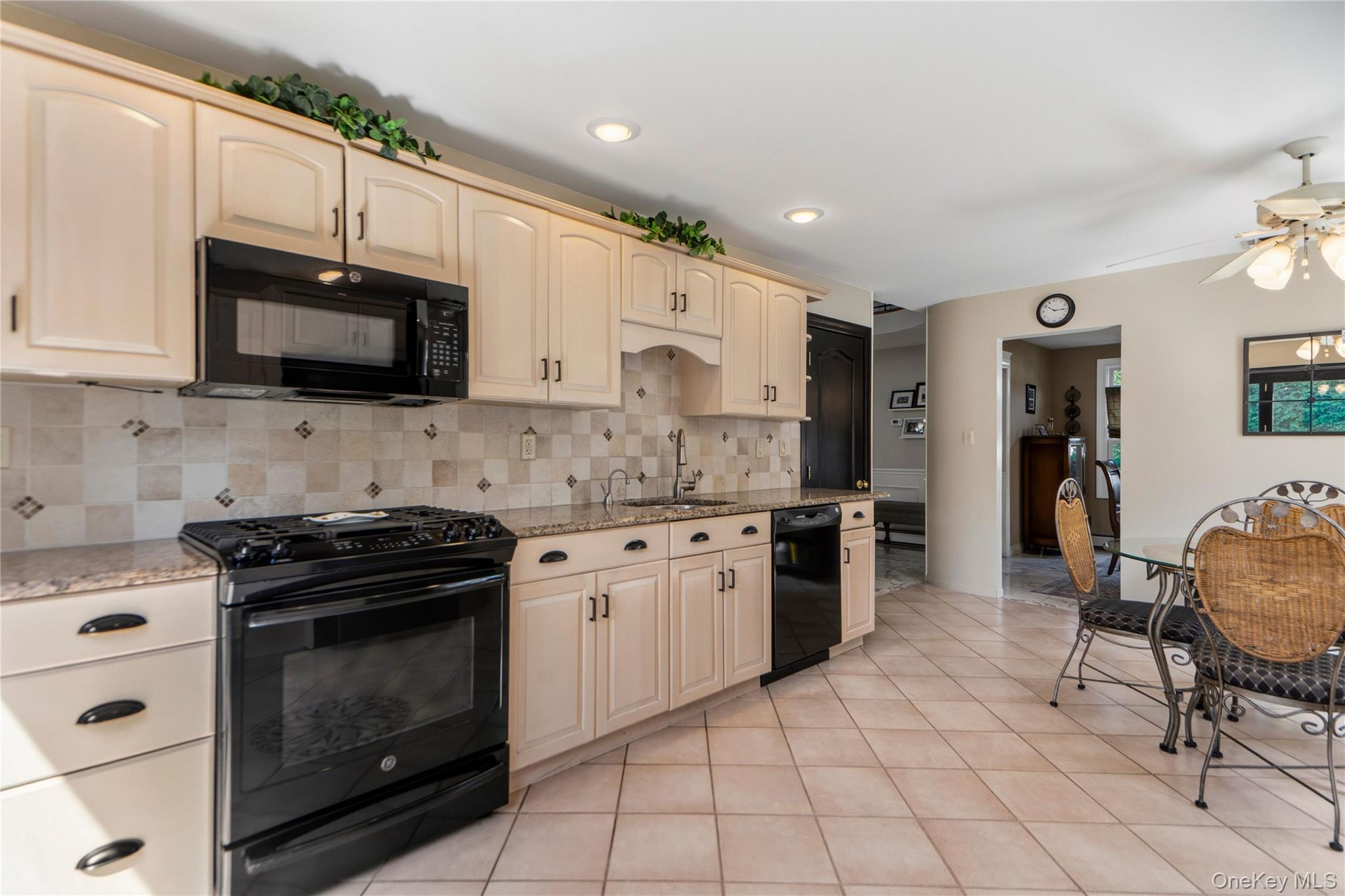 12 Empress Pines Drive
