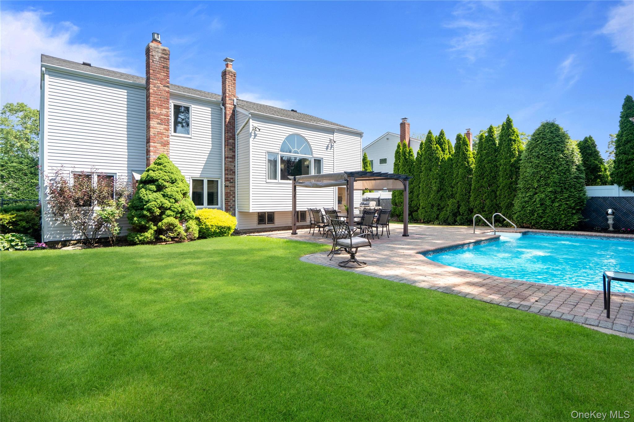 12 Empress Pines Drive