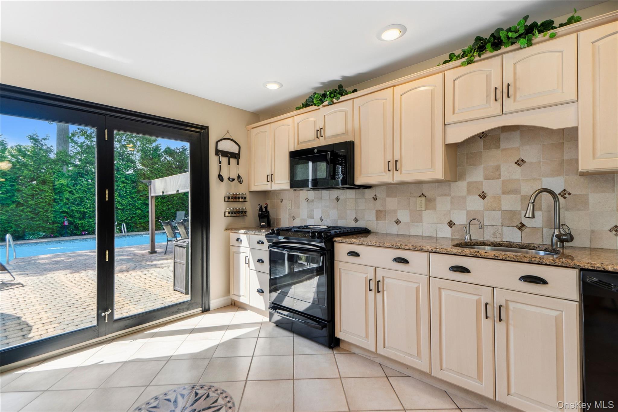 12 Empress Pines Drive