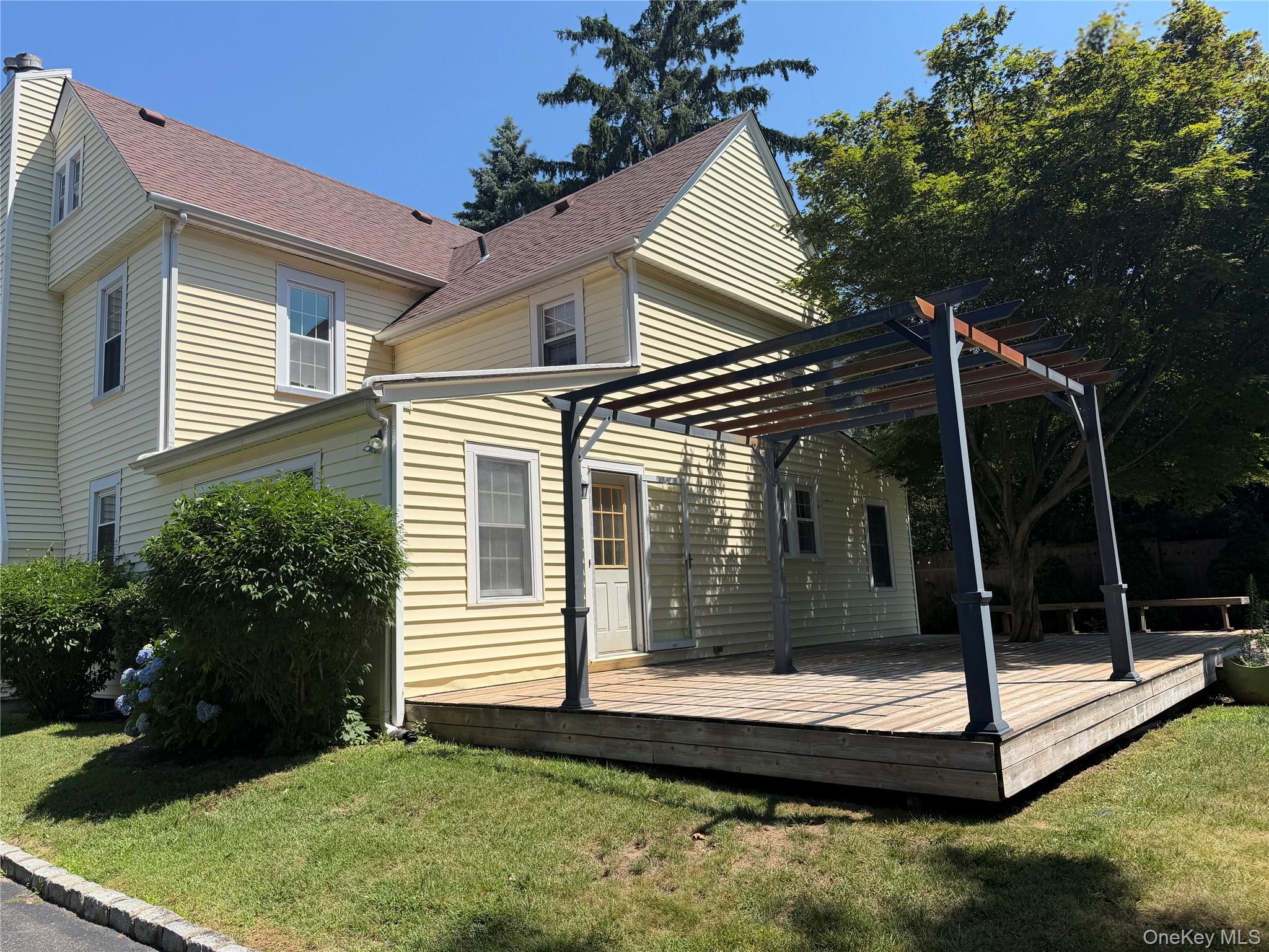 13 Walnut Street